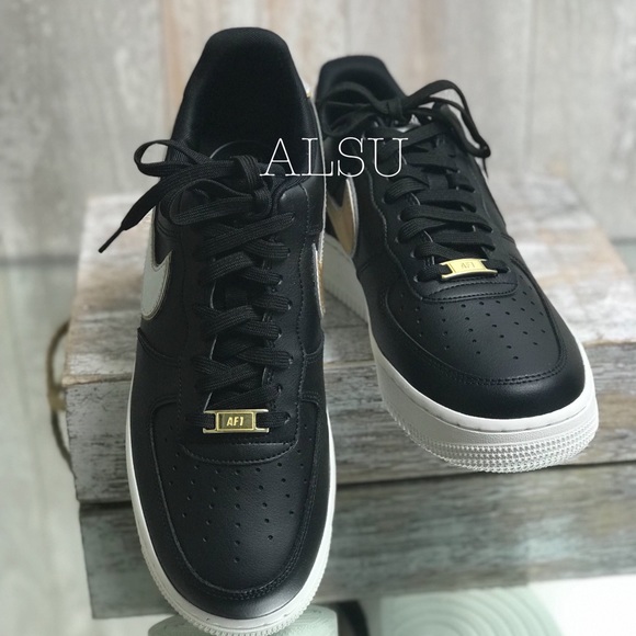 Nike Air Force 1’07 MTLC Black Platinum Women’s Sneakers AUTHENTIC AR0642 002 - Picture 3 of 9